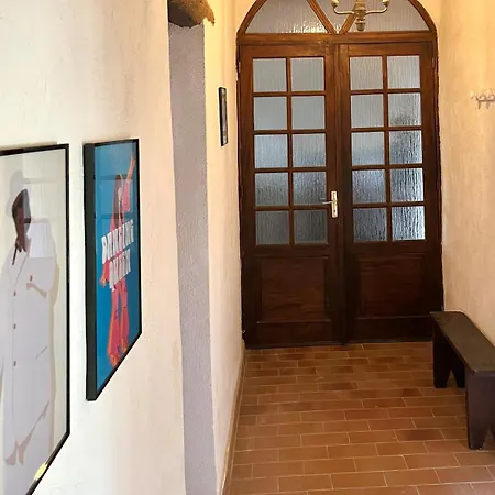 Maison De Village Atypique Feriehus
