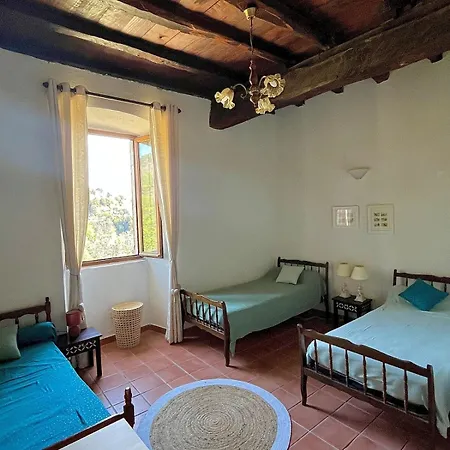Maison De Village Atypique