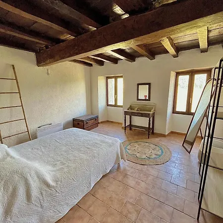 Casa de Férias Maison De Village Atypique *