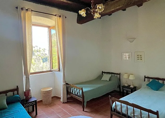 Maison De Village Atypique