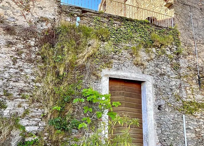 Maison De Village Atypique Ferienhaus *
